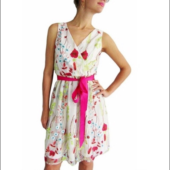 Floral Mesh sleeveless Dress - Picture 1 of 7
